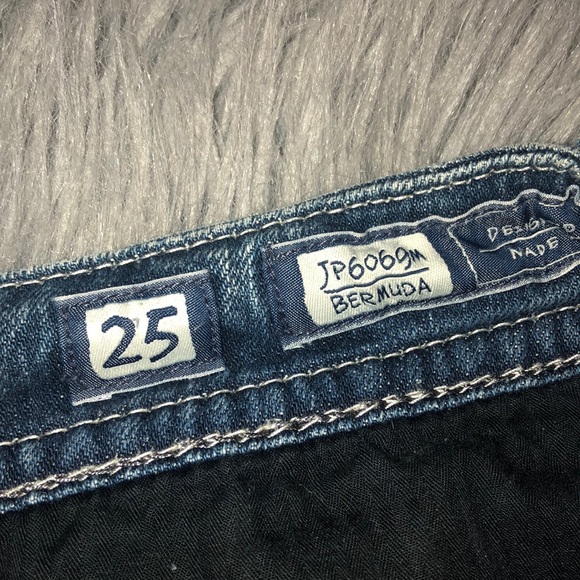 Miss Me Shorts - Picture 6 of 8